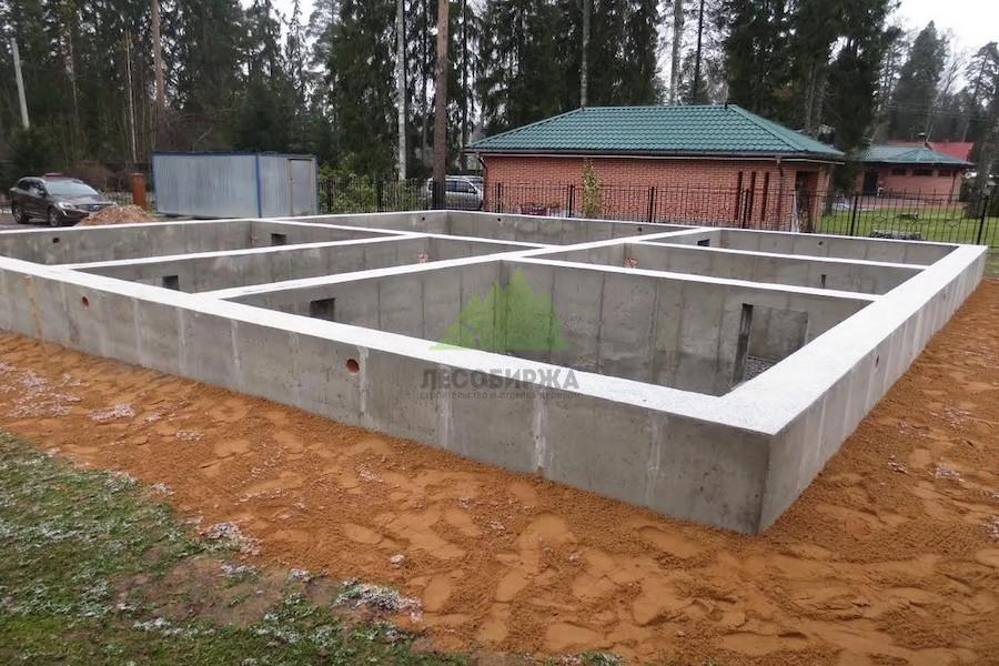 ленточный фундамент бетон