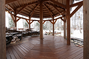 Как мы восстановили террасу: от изношенного настила до готового пространства