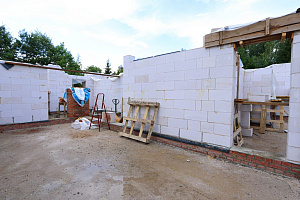 Идеальный фундамент для будущего дома в Рощинских дачах: реконструкция от Лесобиржа-Спб