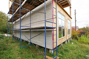 Современный каркасный дом с эксплуатируемой кровлей у Озера Врево