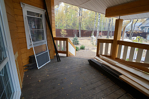 Вдохнуть жизнь в стены: полный цикл отделки дома из клееного бруса