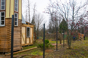 металические столбы для забора