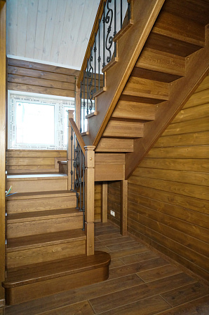 лестница на второй этаж