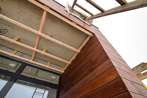 монтаж планкена на обрешетку