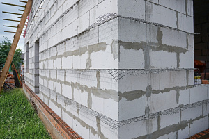 Преображение газобетонного дома: Фальцевая кровля и клинкерный фасад в КП 