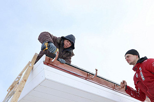 Комплексный подход к реконструкции: усиливаем, утепляем и покрываем дом качественной кровлей