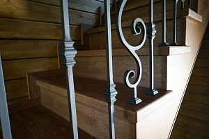 лестница внутри дома