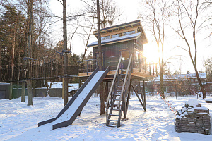 Уникальные всесезонные домики на дереве в LESO Парке
