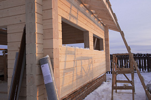 Комплексный подход к реконструкции: усиливаем, утепляем и покрываем дом качественной кровлей