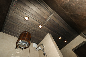 Не просто отделка, а инвестиция в качественный отдых: скошенный планкен из лиственницы и имитация бруса из кедра для зон с разной нагрузкой