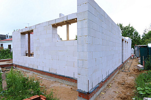 Идеальный фундамент для будущего дома в Рощинских дачах: реконструкция от Лесобиржа-Спб