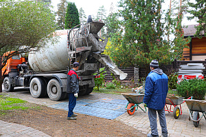 Комплексная защита и обновление фундамента брусового дома в Ропше