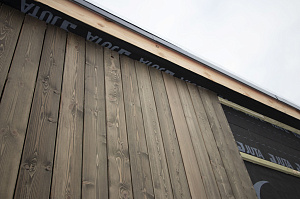 Не просто обшивка, а инженерное решение: монтаж планкена на обрешетку с вентзазором для идеального микроклимата и долгой службы