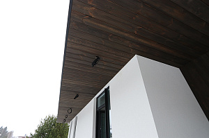 Комбинированный фасад от Лесобиржа-Спб: гармония стиля и долговечности в 