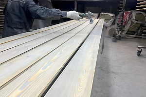 нанесение праймера в цеху