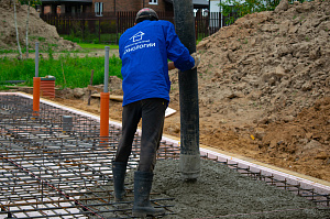 заливаем фундамент