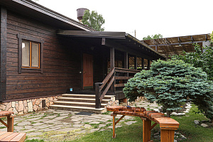 Преображение бани и террасы: защита и эстетика на реке Кобона