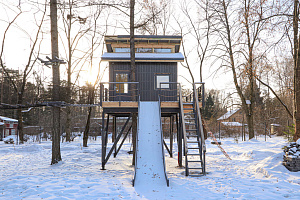 Уникальные всесезонные домики на дереве в LESO Парке