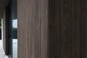 Комбинированный фасад от Лесобиржа-Спб: гармония стиля и долговечности в 