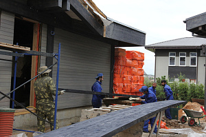 Масштабная реконструкция загородного дома: термоясень, фахверк с историей и идеальная геометрия каждого элемента