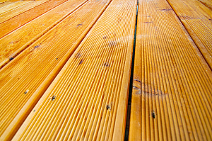 обработанная террасная доска лкм