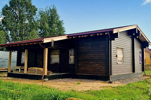 Покраска деревянного дома маслом для фасадов и террас от Renner