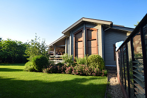 Финская надежность и русское брусовое зодчество: реставрация дома в Никольском краской Tikkurila Vinha