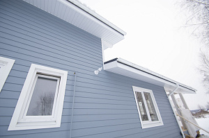 Дом обшитый сайдингом