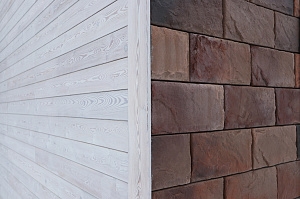 Современный каркасный дом с эксплуатируемой кровлей у Озера Врево