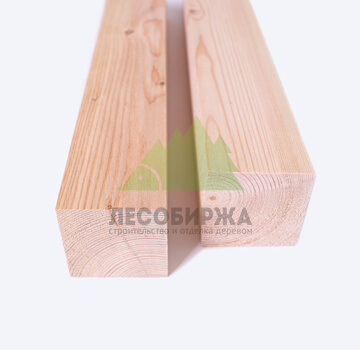 Брусок строганный из лиственницы 45x70x3000 прямоугольного сечения сорт АВ