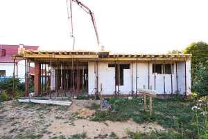 Идеальный фундамент для будущего дома в Рощинских дачах: реконструкция от Лесобиржа-Спб