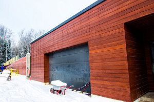 гараж из экстрового планкена