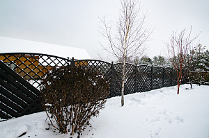 деревянные ограждения из шпалер