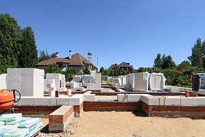 Идеальный фундамент для будущего дома в Рощинских дачах: реконструкция от Лесобиржа-Спб