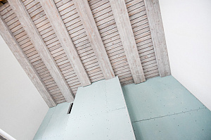 потолок с фалльшбалками