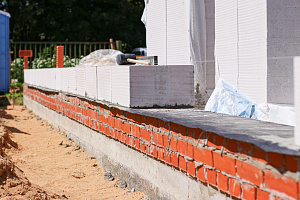 Идеальный фундамент для будущего дома в Рощинских дачах: реконструкция от Лесобиржа-Спб