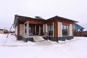 Не просто дом, а заявление: сочетание природного дерева и холодного мрамора в проекте, который выделит вас среди соседей