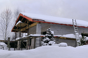 Не просто баня, а место силы: проект с парной на троих, уютной комнатой отдыха и крытой террасой