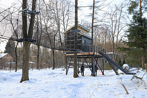 Уникальные всесезонные домики на дереве в LESO Парке
