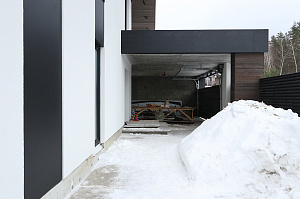 Комбинированный фасад от Лесобиржа-Спб: гармония стиля и долговечности в 