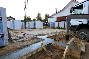 Надёжный фундамент в Старой Ладоге: усиление буронабивными сваями