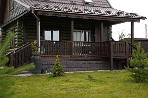 Баня мечты в Бобровом: комплексная отделка и покраска сруба