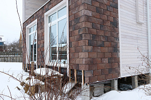 Современный каркасный дом с эксплуатируемой кровлей у Озера Врево