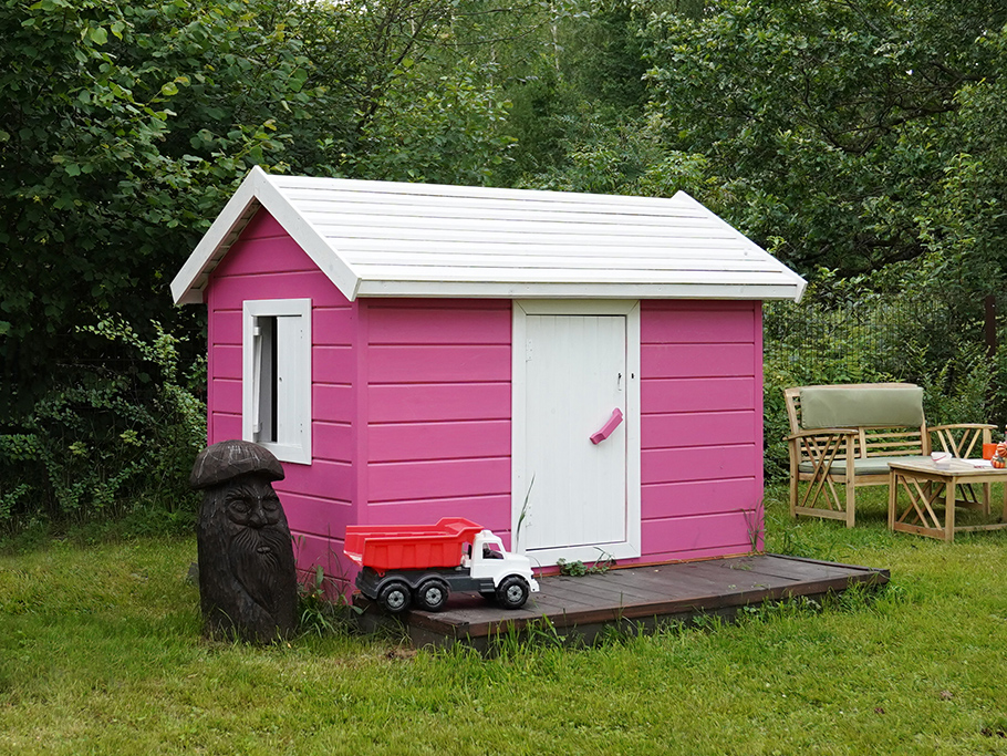 Розовый чудо-домик для юного заказчика
