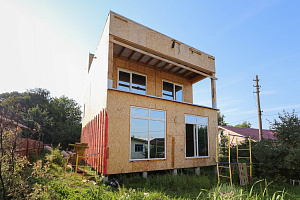 Современный каркасный дом с эксплуатируемой кровлей у Озера Врево