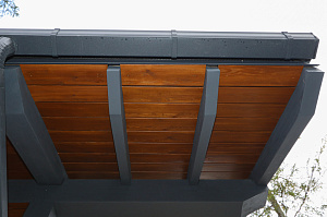 От подготовки материала до монтажа: как выглядит правильная отделка деревом