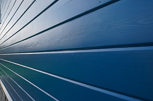 Кикино: перешлифовка и перекраска фасада системой Renner с ресурсом до 10 лет