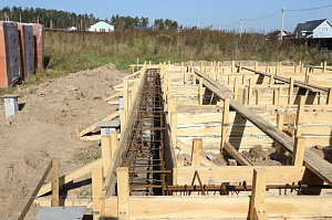 Надежный фундамент для жилого дома в Елагино: основа долговечности от Лесобиржи-СПб