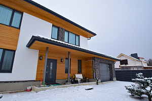 отделка дома планкеном