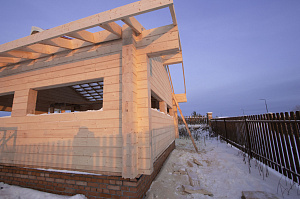 Комплексный подход к реконструкции: усиливаем, утепляем и покрываем дом качественной кровлей